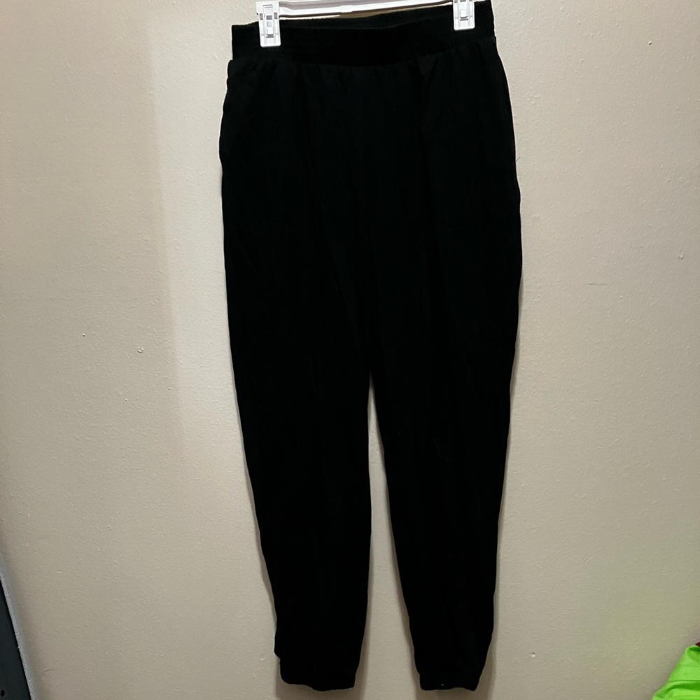 Zara Women’s size medium black cotton joggers